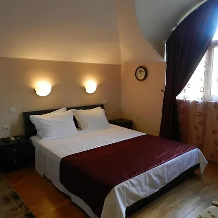 维拉玛提41号酒店 2*