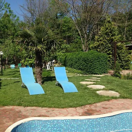 Guest house Saltanat 41 2*