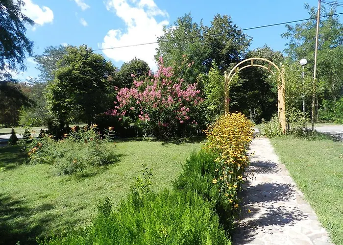 Saltanat 41 Къща за гости