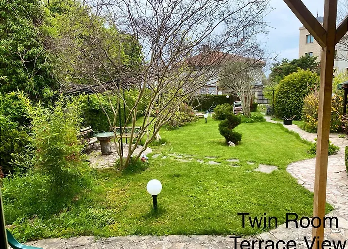 Saltanat 41 Гостевой дом 2*